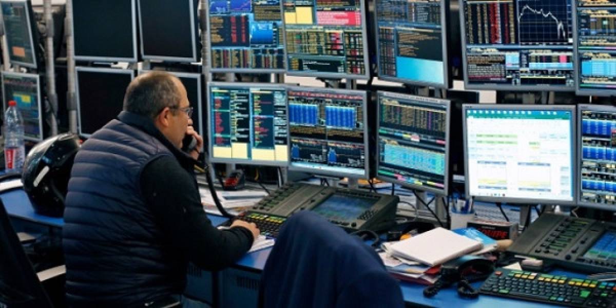 Σε κλοιό ρευστοποιήσεων οι ευρωπαϊκές αγορές