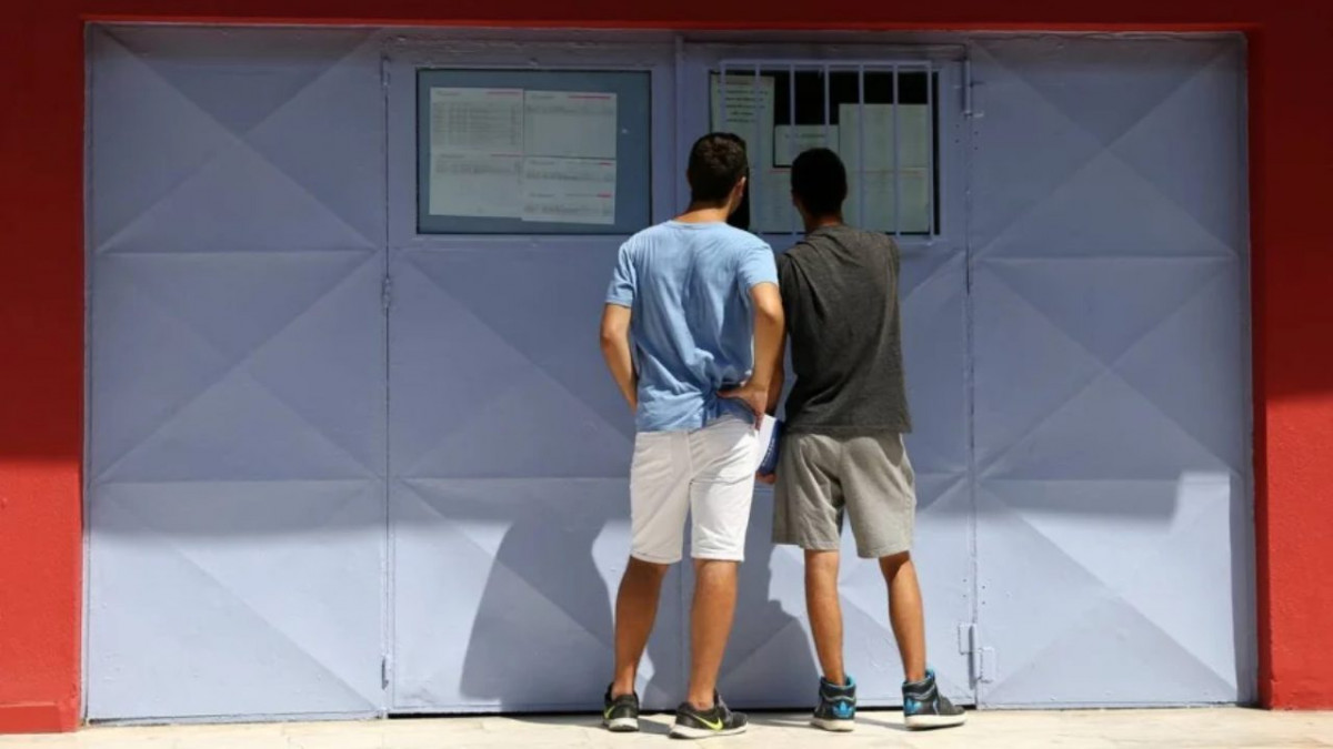 Κεραμέως: Μέσα στην εβδομάδα ανακοινώνονται οι βάσεις για τις πανελλήνιες