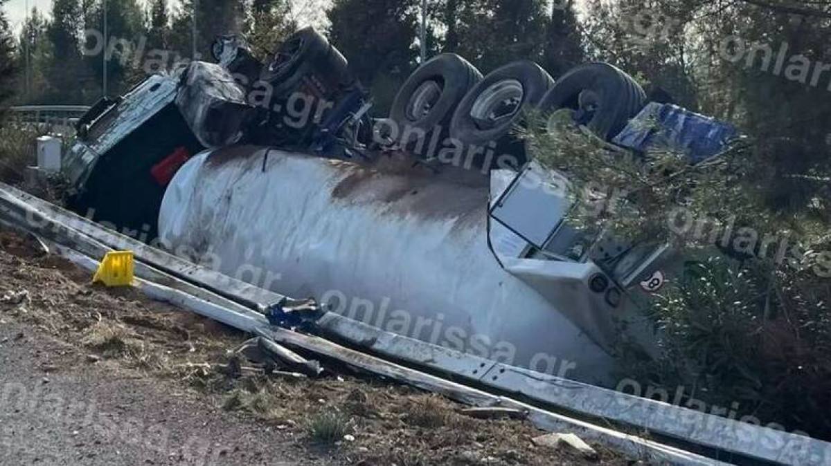 Ανοιχτή ξανά η Αθηνών-Θεσσαλονίκης μετά την ανατροπή του βυτιοφόρου