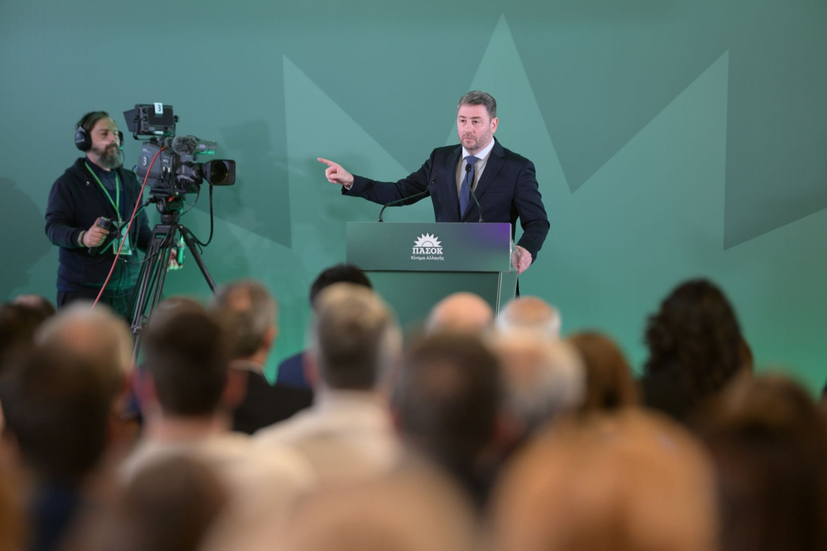 Ανδρουλάκης: Θεσμική παρακμή της κυβέρνησης στα Τέμπη- Ενορχηστρωτής ο Μητσοτάκης