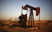 «Άλμα» 3% για τις τιμές πετρελαίου