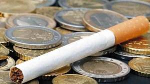 Λαθρεμπόριο τσιγάρων: Αρνητική πρωτιά για την Ελλάδα στην ΕΕ