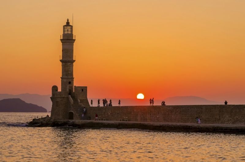 Ένεση ρευστότητας στον τουρισμό των Χανίων δια χειρός... Χάρυ Τρούμαν