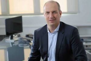 Οικονόμου: Με σχέδιο συνεχίζουμε την προσπάθεια αντιμετώπισης της οπαδικής βίας