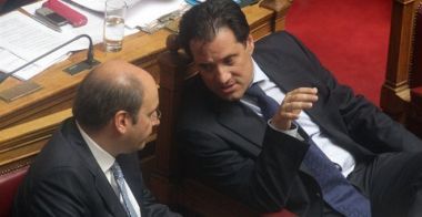 "Χέρι-χέρι" τα υπ. Ανάπτυξης &amp; Υγείας στις συζητήσεις με την τρόϊκα για τα ΜΗ.ΣΥ.ΦΑ