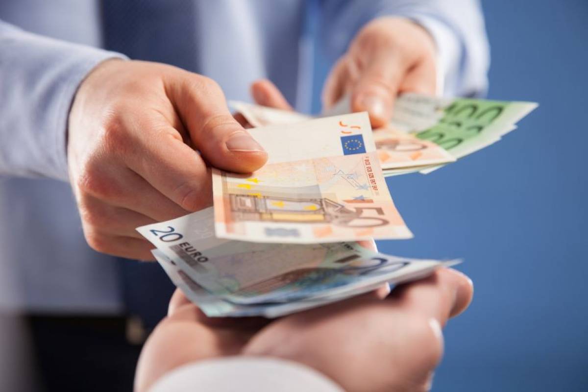 ΕΛΣΤΑΤ: Άνοδος 2,1% του δείκτη μισθολογικού κόστους στο β΄ τρίμηνο