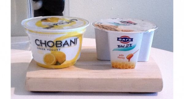 Chobani: Αλλαξε τη συσκευασία αλλά συνεχίζει τη δικαστική μάχη με τη ΦΑΓΕ