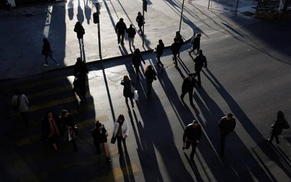 Έρευνα: Λιγότερα από 100.000 παιδιά γεννιούνται στη χώρα κάθε χρόνο