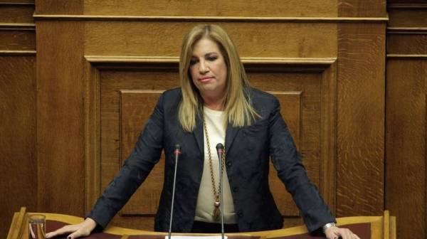 Η Φώφη ζήτησε εκλογές και έστειλε μήνυμα στους Ευρωπαίους Σοσιαλιστές