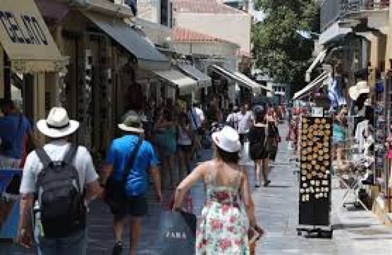 Μεγάλη υποχώρηση για τις λιανικές πωλήσεις τον Ιούλιο