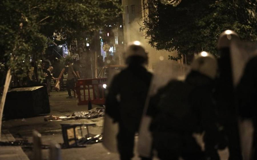 Επίθεση σε βάρος αστυνομικών στα Εξάρχεια