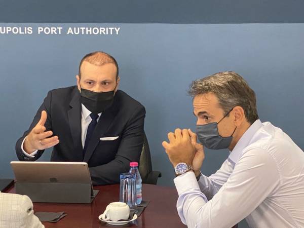 Μητσοτάκης: Πόλος έλξης για τη Θράκη το λιμάνι της Αλεξανδρούπολης