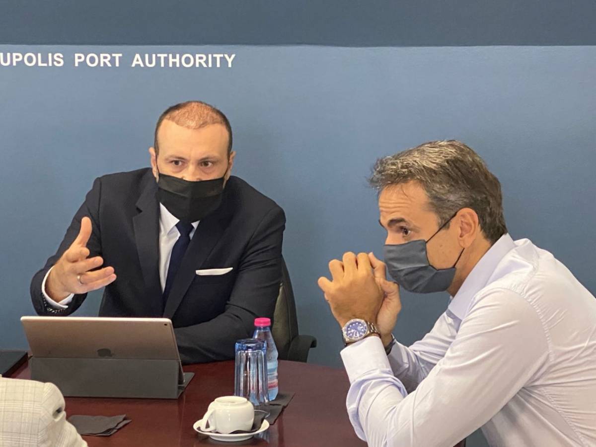 Μητσοτάκης: Πόλος έλξης για τη Θράκη το λιμάνι της Αλεξανδρούπολης