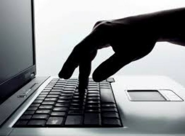 Big Brother για τους οφειλέτες: Έρχονται e-κατασχέσεις από τις ΔΟΥ!