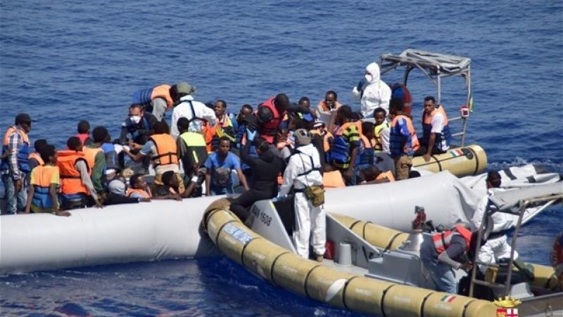 Ιταλία: Οι αρχές διέσωσαν 1.850 μετανάστες νότια της Σικελίας