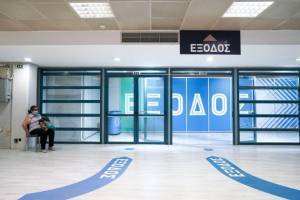 Υπερψηφίστηκε η τροπολογία για τον υποχρεωτικό εμβολιασμό