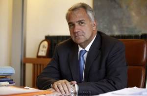 Βορίδης: Το μπόνους δεν είναι συνδεδεμένο με την υφιστάμενη αξιολόγηση