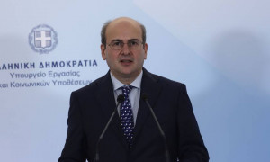 Χατζηδάκης για συντάξεις: Έχει κλείσει το θέμα των αναδρομικών
