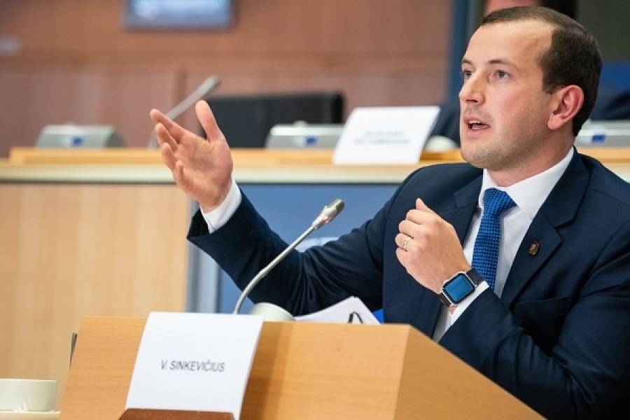 Κομισιόν: «Ψάχνει» την σχέση μόλυνσης της ατμόσφαιρας και Covid-19
