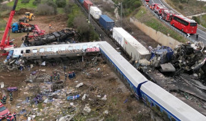 Στη Βουλή νέα δικογραφία κατά πολιτικών προσώπων για τα Τέμπη