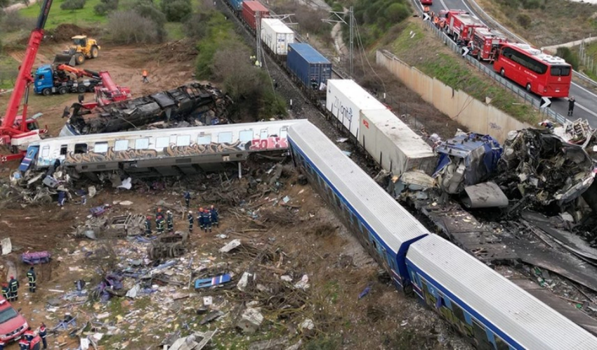 Στη Βουλή νέα δικογραφία κατά πολιτικών προσώπων για τα Τέμπη