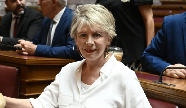 Νέα κόντρα ΝΔ – ΠΑΣΟΚ για την Ακρίτα: «Πυρά» Μαρινάκη, σκληρή απάντηση Τσουκαλά