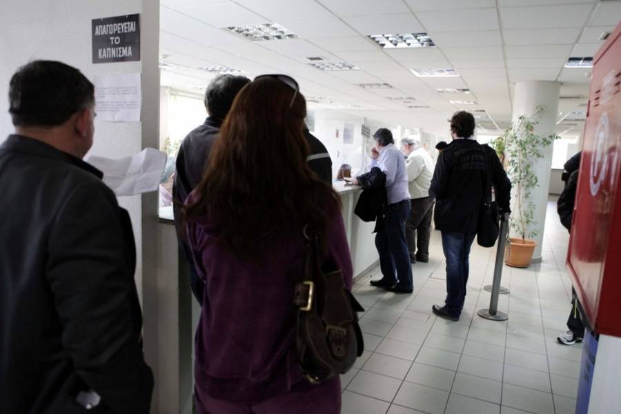 ΑΑΔΕ: 3,6 εκατ. Έλληνες χρωστούν στην εφορία έως 10.000 ευρώ