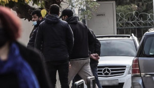Υπόθεση 12χρονης: Ενώπιον του ανακριτή απολογούνται ακόμη τέσσερις ύποπτοι