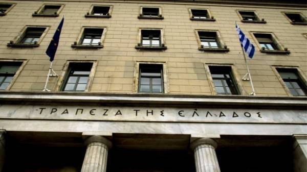 Έλλειμμα €7,9 δισ. για το ισοζύγιο τρεχουσών συναλλαγών στο 8μηνο