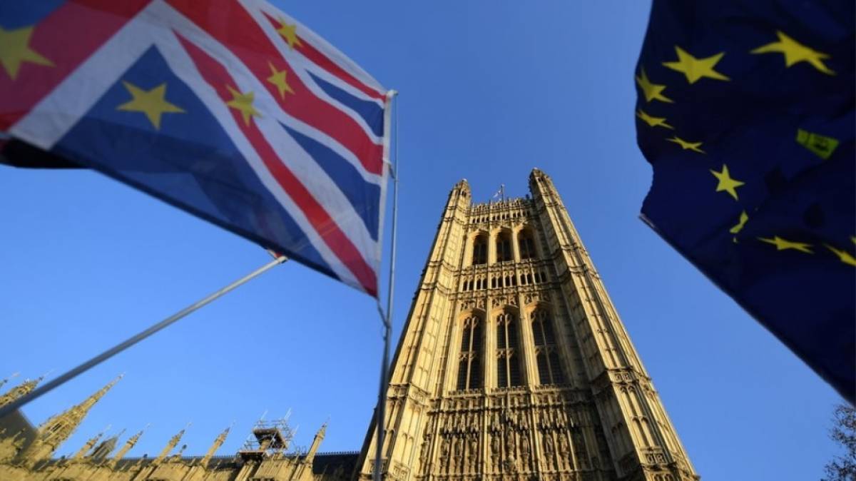 Brexit: Ετοιμάζεται για «μεγάλη παραχώρηση» η Ευρωπαϊκή Ένωση