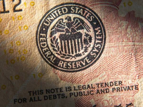 Fed: Αισιοδοξία για το οικονομικό outlook-Η πολιτική στα επιτόκια
