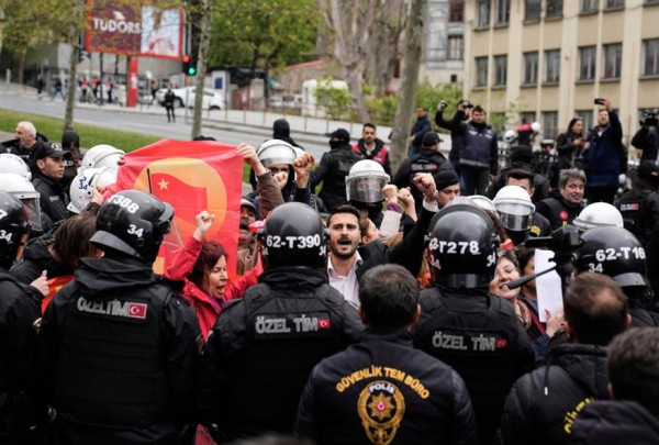 Τουρκία: Δεκάδες «προληπτικές» συλλήψεις ενόψει Πρωτομαγιάς