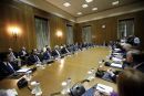 «Καμία χαλάρωση» το μήνυμα Σαμαρά στους υπουργούς