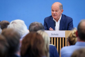 Σολτς: Θα είμαι υποψήφιος στις εκλογές του 2025