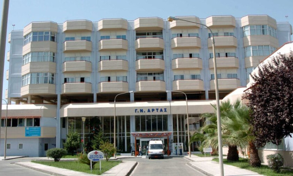Θάνατος βρέφους στην Άρτα: Δίωξη για ανθρωποκτονία στον πατέρα