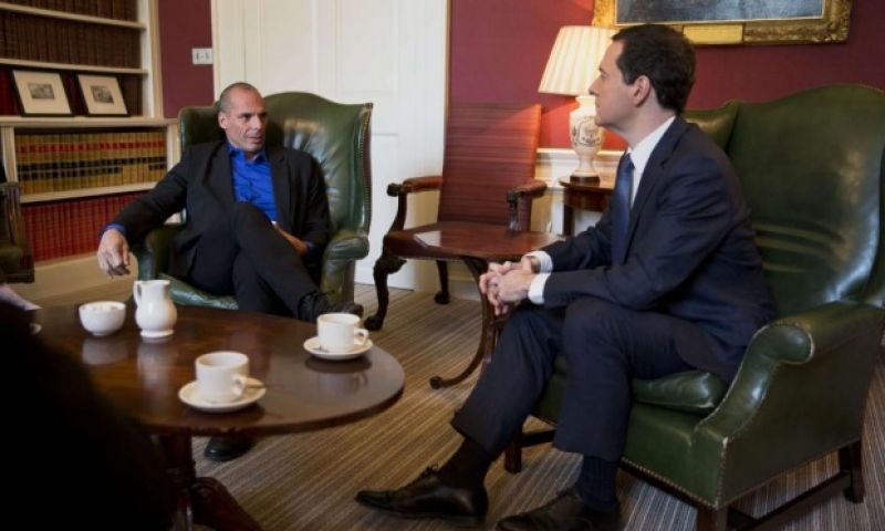 G. Osborne: Κίνδυνος για τη παγκόσμια οικονομία η κόντρα Ελλάδας-ευρωζώνης