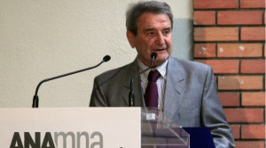 Η ανακοίνωση της ΕΣΗΕΑ για την απώλεια του Βασίλη Νικολόπουλου