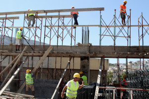 ΕΛΣΤΑΤ: Άνοδος στον όγκο της οικοδομικής δραστηριότητας στο εξάμηνο