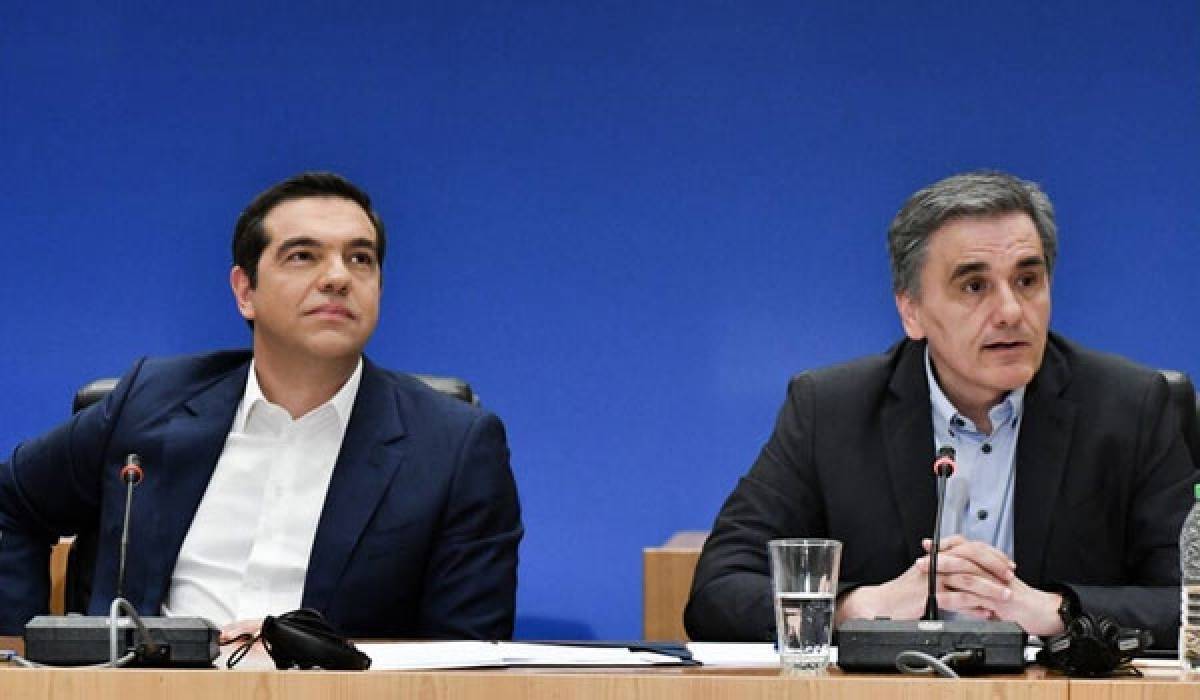 Στους θεσμούς το πακέτο παροχών