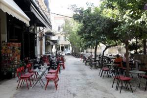 ΙΕΛΚΑ: Η κανονικότητα «φρενάρει» τον τζίρο λιανεμπορίου και εστίασης