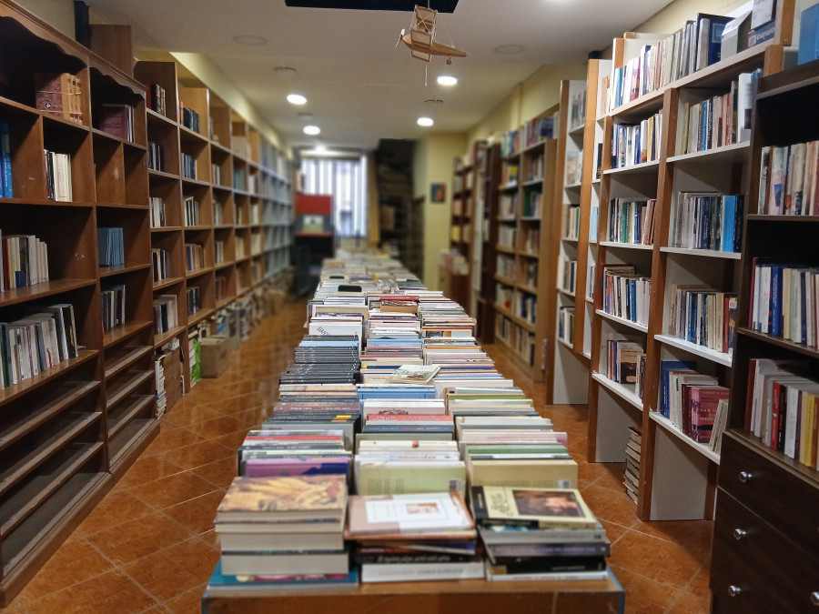 Κίνδυνος να καταστραφούν χιλιάδες σπάνια βιβλία, από το 1790 έως το 1930, στην Ελλάδα!