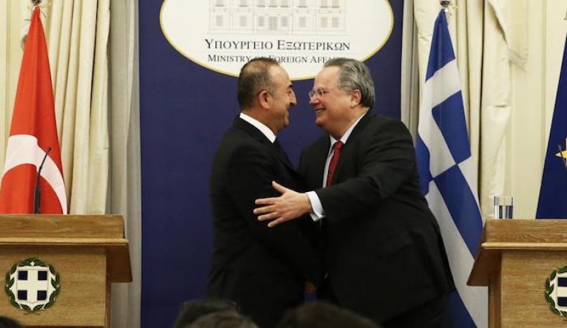 Ο Κοτζιάς στην Άγκυρα για να "ξεπαγώσει" τις ελληνοτουρκικές σχέσεις