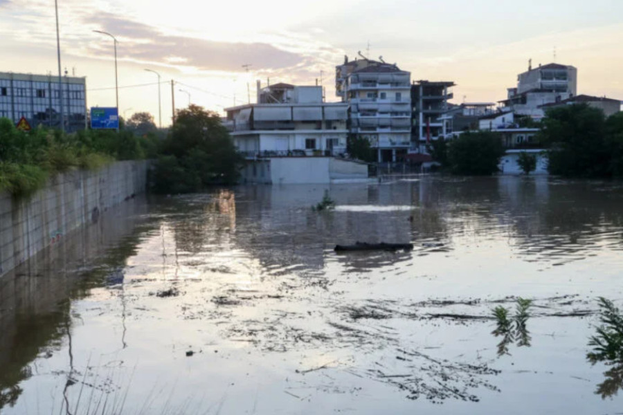 Δήμαρχος Λάρισας: Στα 10 μέτρα η στάθμη του Πηνειού