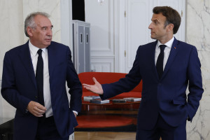 Γαλλία: Οι στόχοι του Μπαϊρού για τον προϋπολογισμό του 2026 – Προτεραιότητα η εξοικονόμηση €40 δισ.