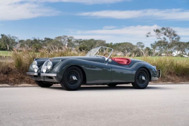 Jaguar XK120 SE Roadster, πιο classy δεν γίνεται