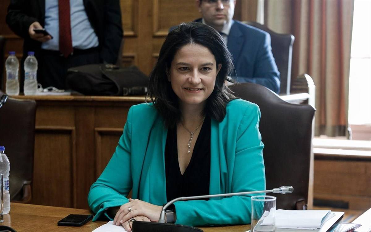 Κεραμέως: Ζήτησε προτάσεις εξυγίανσης και εξορθολογισμού των ΑΕΙ