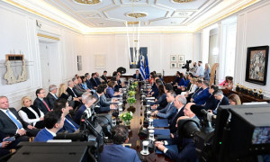 Ο ανασχηματισμός και το «μήνυμα»