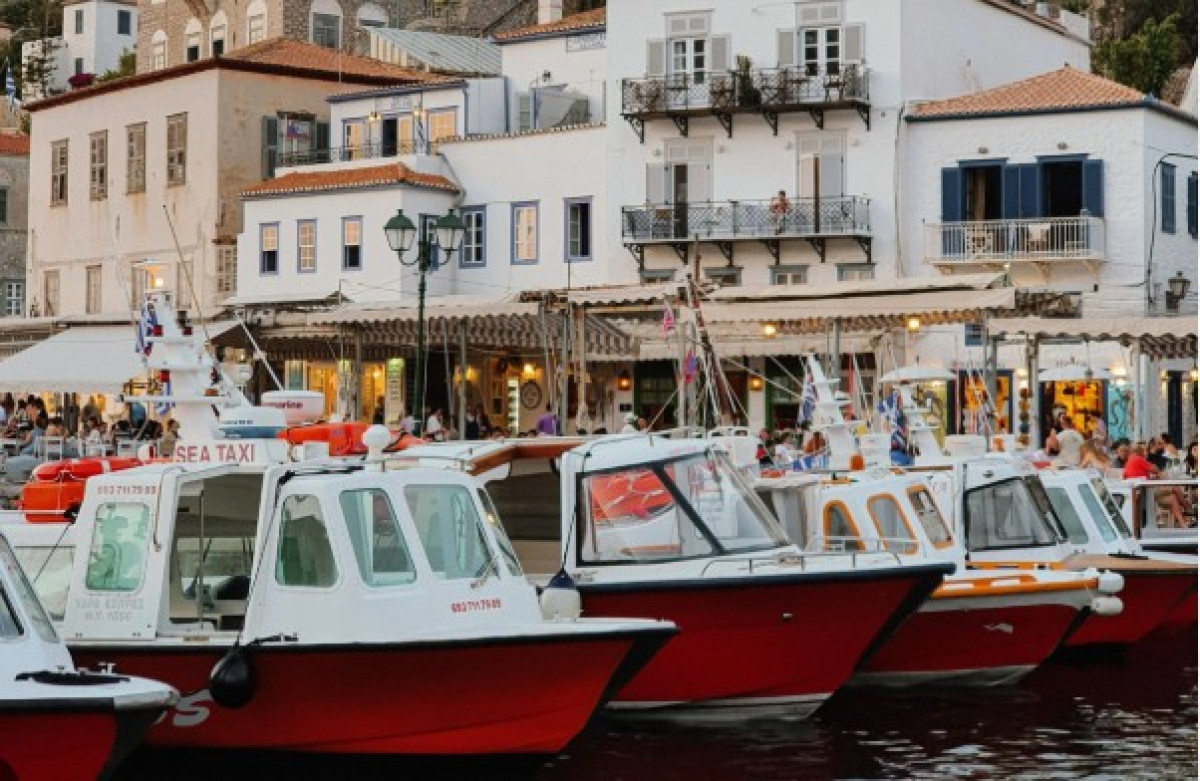 Ύδρα-Σπέτσες: Σύσκεψη στο Μαξίμου-Τι αποφασίστηκε για την κυκλοφορία των τροχοφόρων