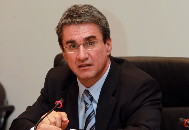 Λοβέρδος: Προκλητική η απάντηση Γαβρόγλου για τη θητεία του