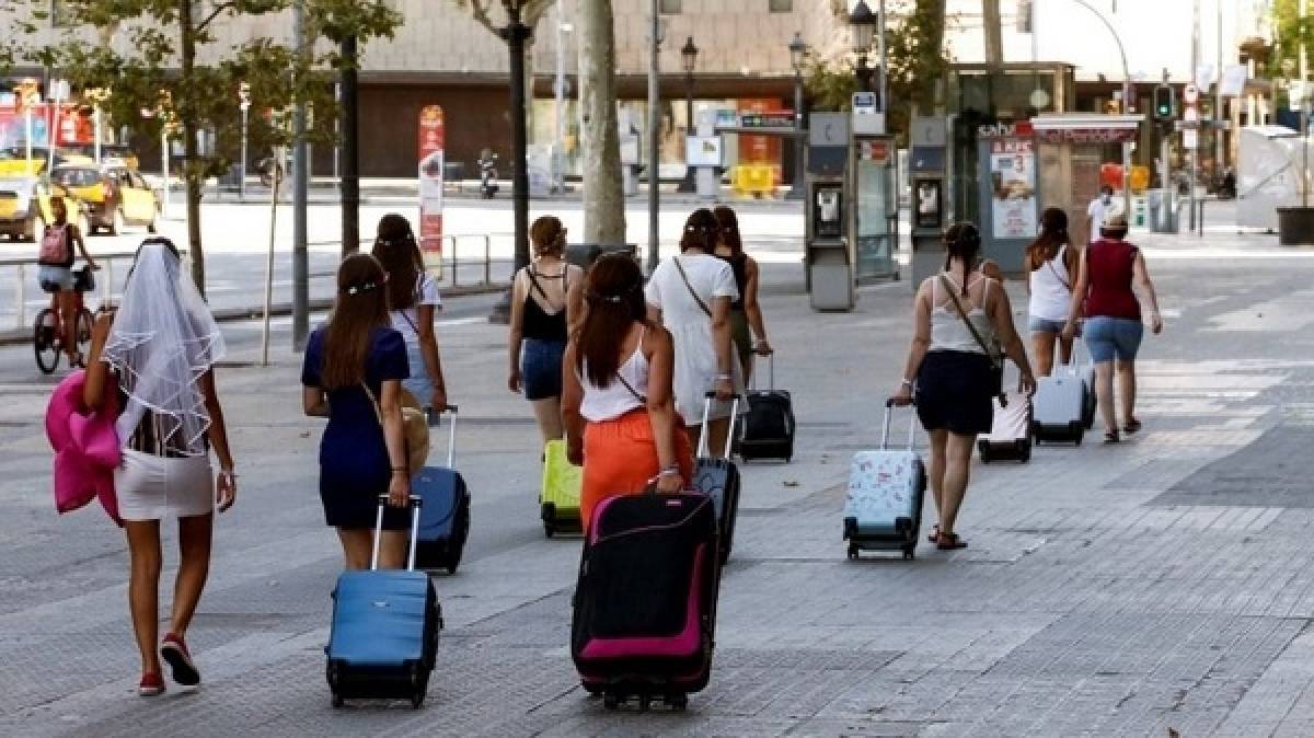 Ισπανία: Αναθεωρήθηκαν προς τα πάνω κρούσματα και θάνατοι λόγω κορονοϊού